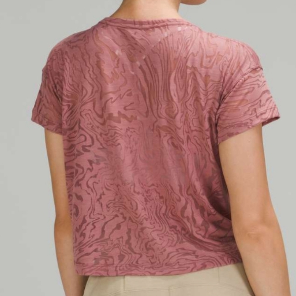 Lululemon Cates Tee Veil Spiced Chai